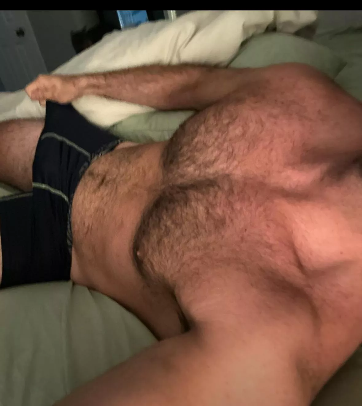 33 USA .. fithairyusa24.. muscle/hung add me posted by ChampionshipMiddle27