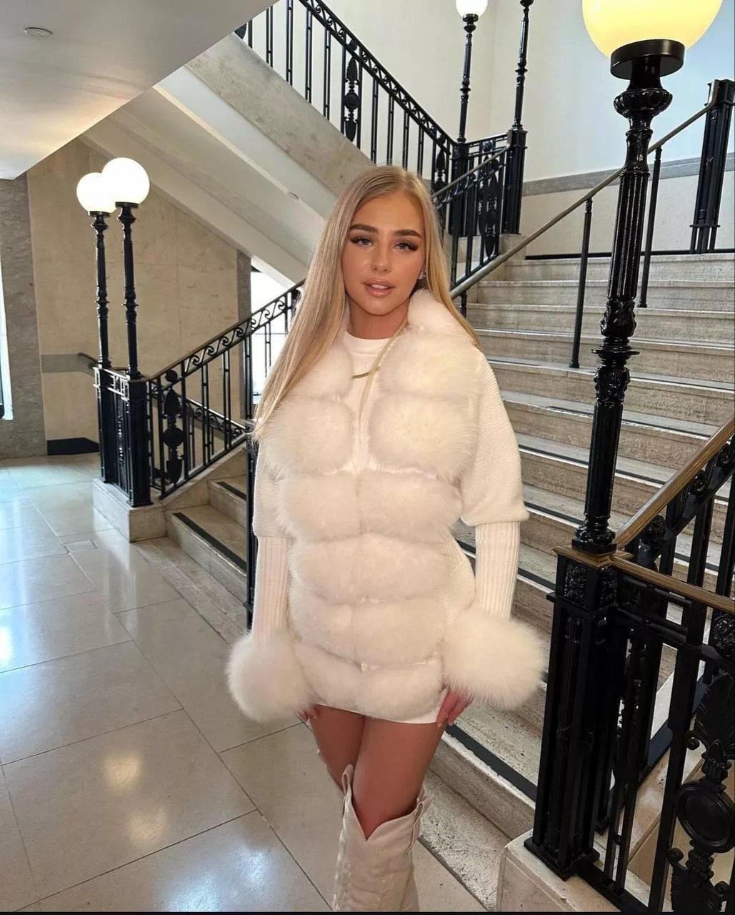 classy can still be sexy right? posted by Aggressivegirly