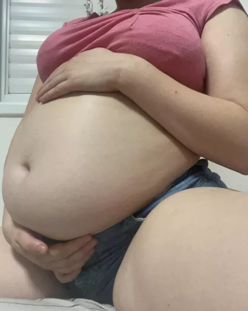 I can’t believe my pants didn’t rip from all that food 🍕🍦 by FatteningPrincess