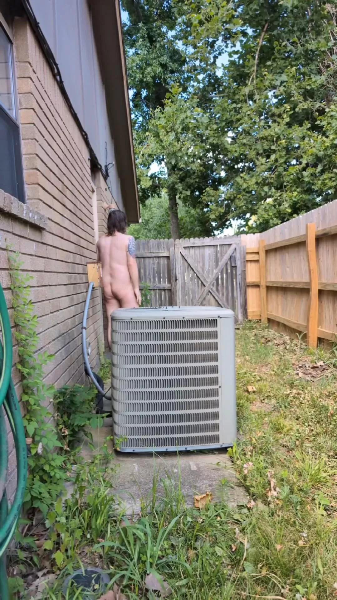 Sorry neighbor, I need to get my tan on.. posted by JA60180