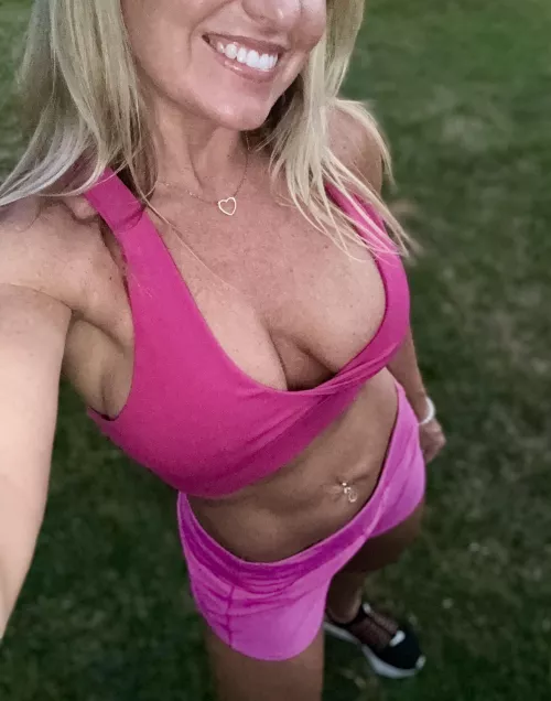 Care to join me for my morning walk 42[F] by Curvy-Chloe