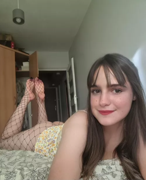 Chill in bed, anyone wanna join? by SouthSoftware5264