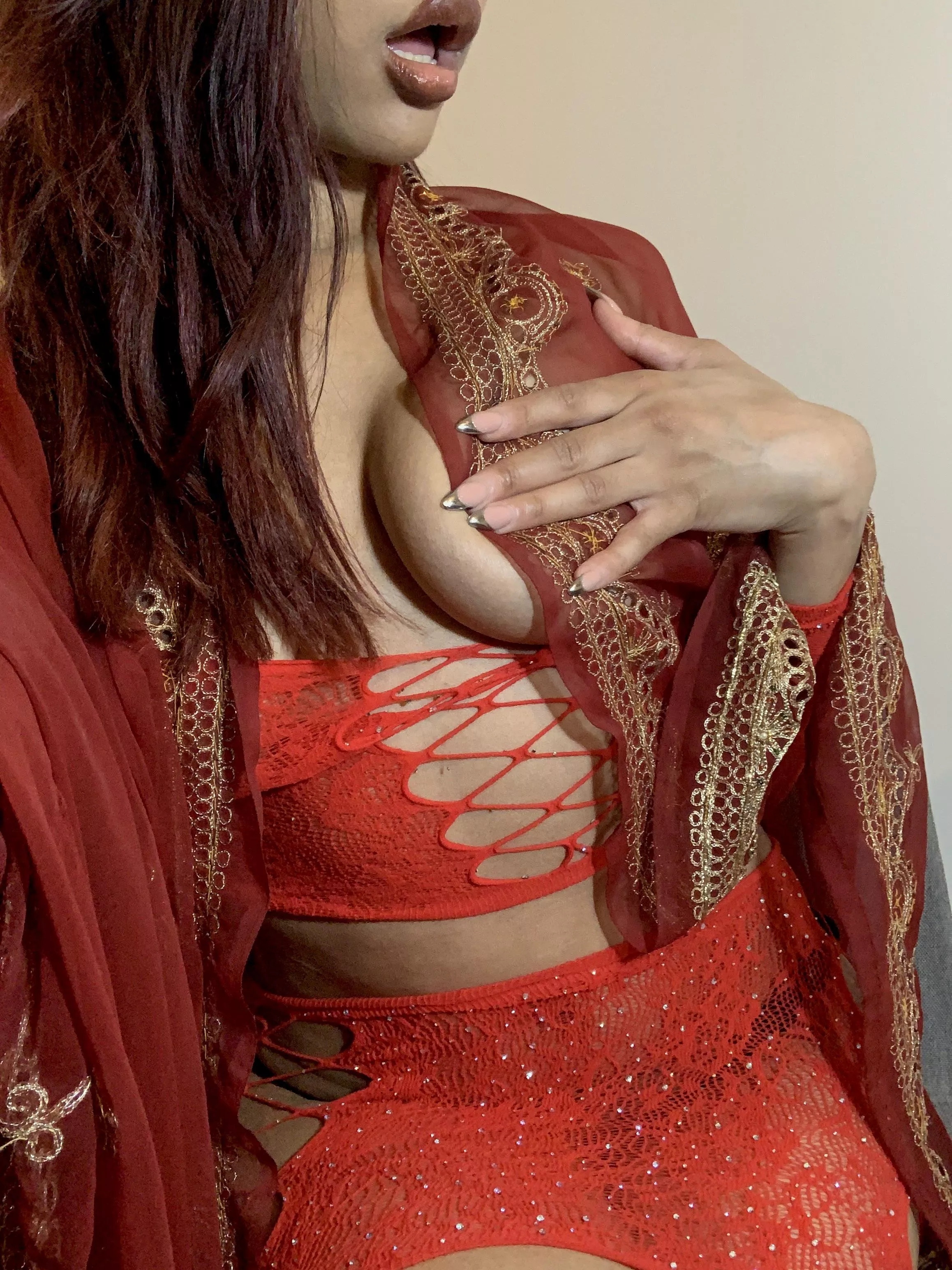 Felt cute, might not delete [F] posted by theindianvixenn