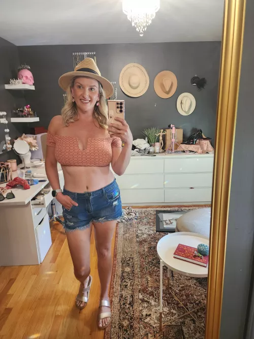 Headed out to the NKOTB concert! 46yo and still rockin' it! by Mrs_Englewood