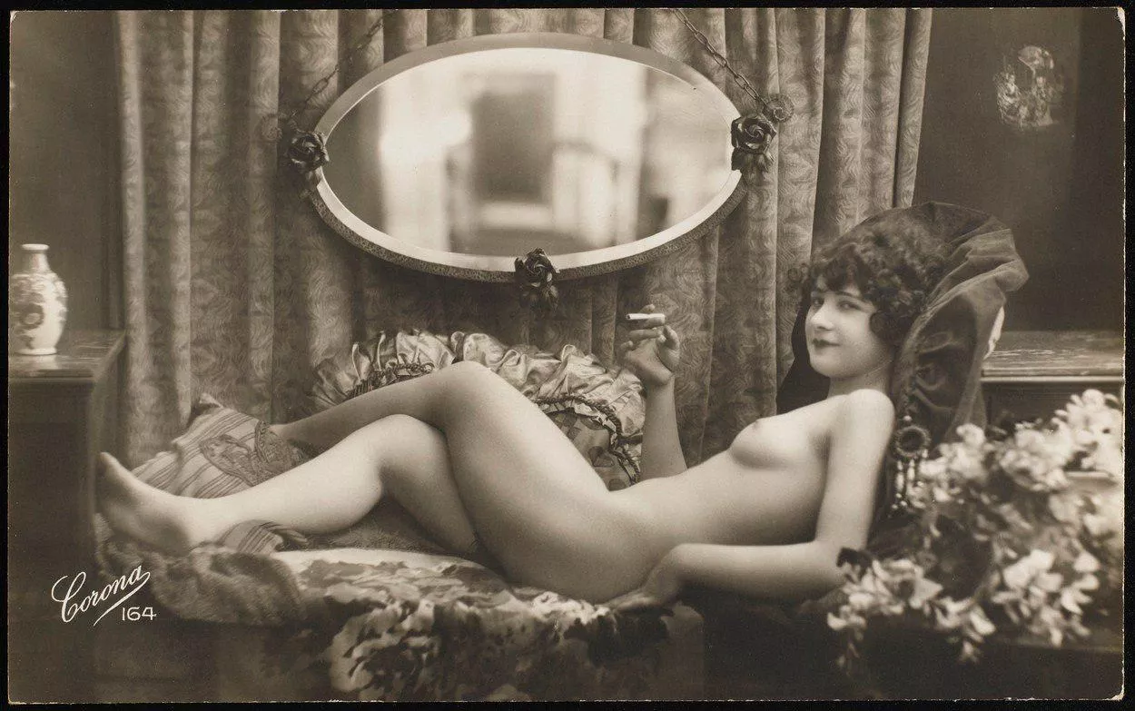 Paris, ca. 1930 posted by PhilosophyFan