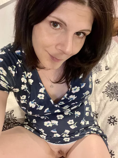 Dresses give the most tantalizing peek (42F) by TheRealAutumnGoddess