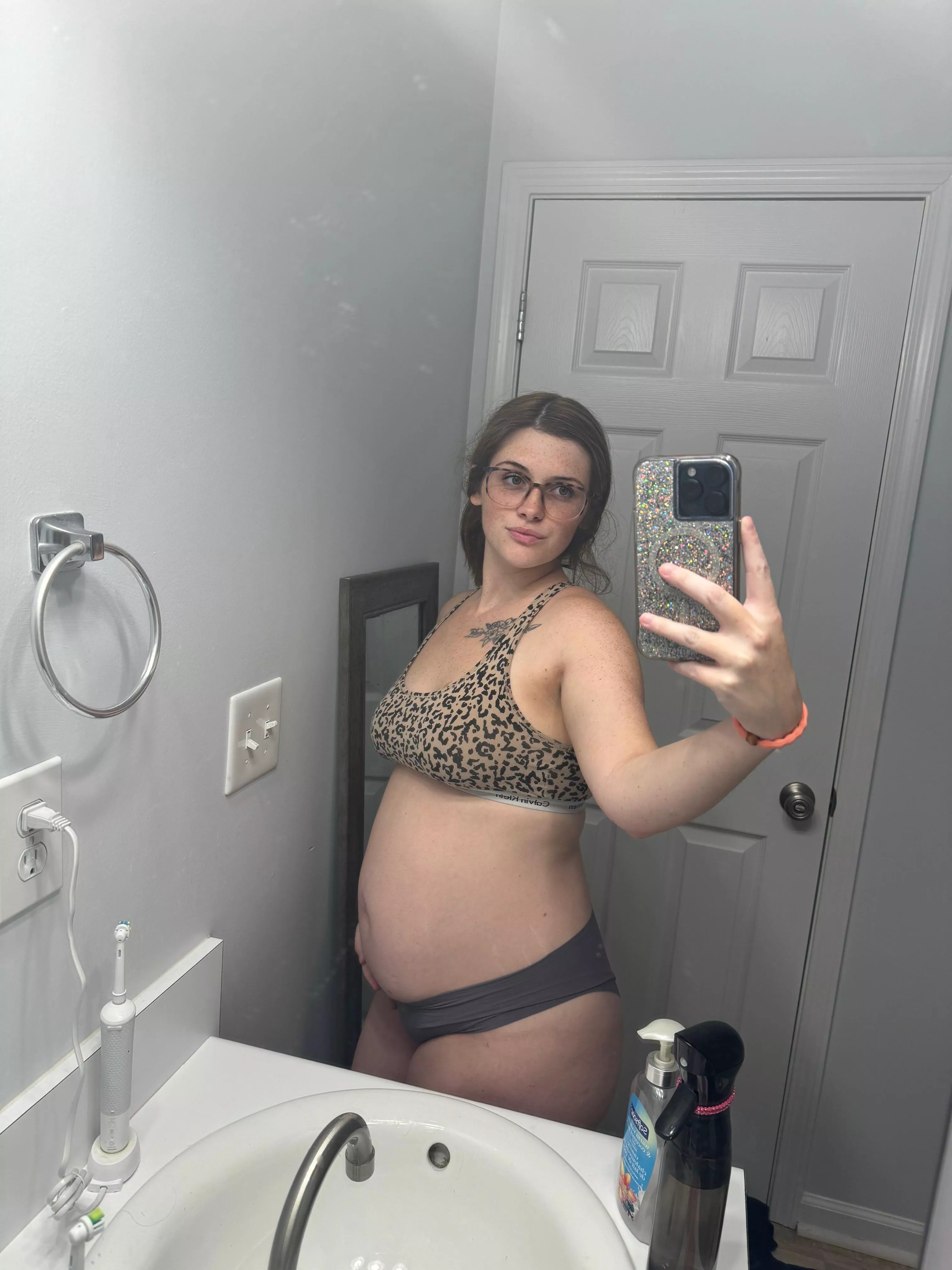 How would you respond if I sent you this while you were at work? posted by TattedMommyleah