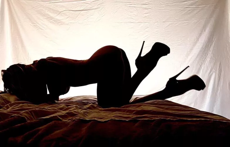 I love sexy silhouettes by kimboslice-23