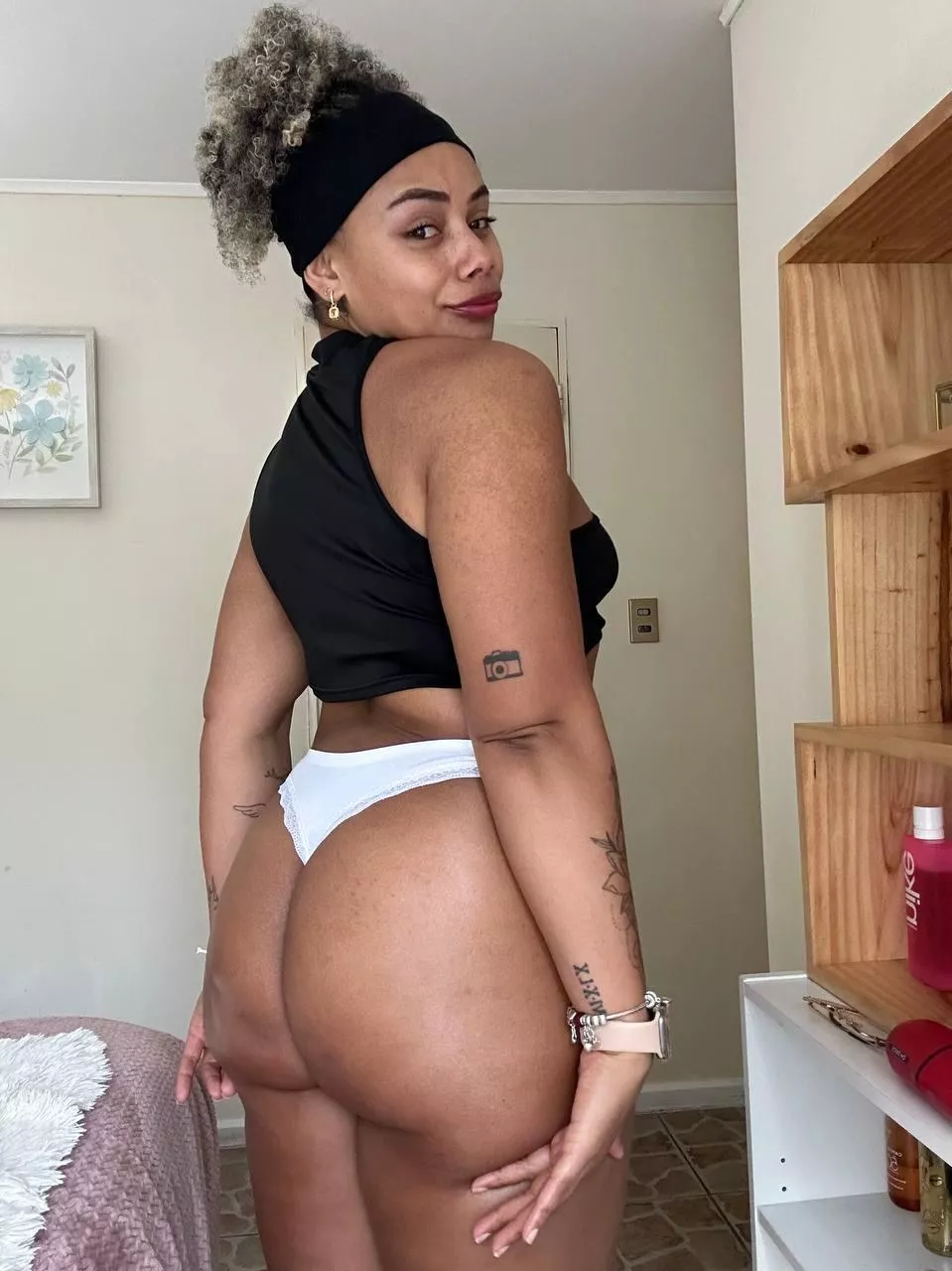 Smash or pass posted by IvyRoseCheeks