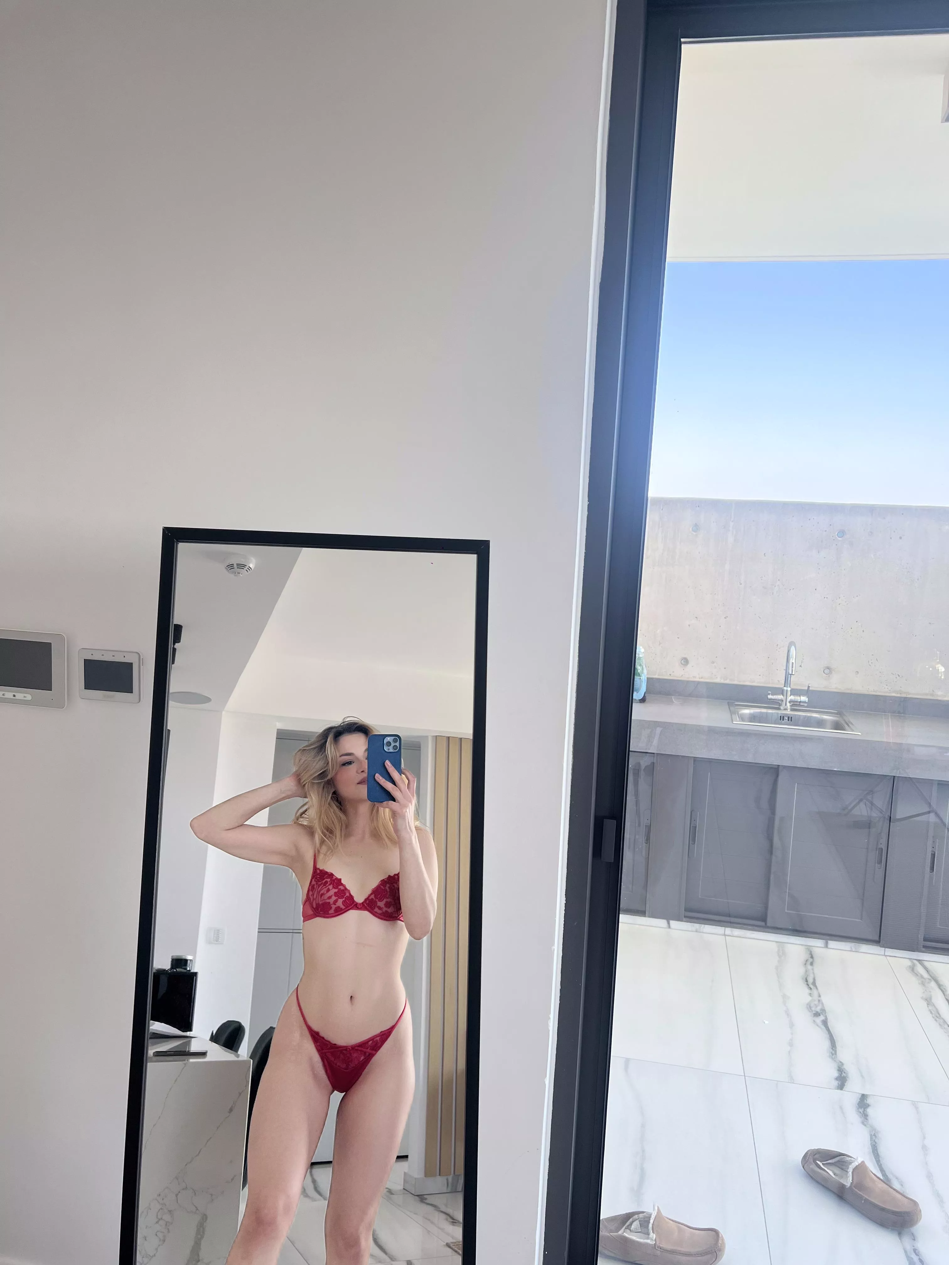 what I wear during our date night  posted by EmmaBailyxx