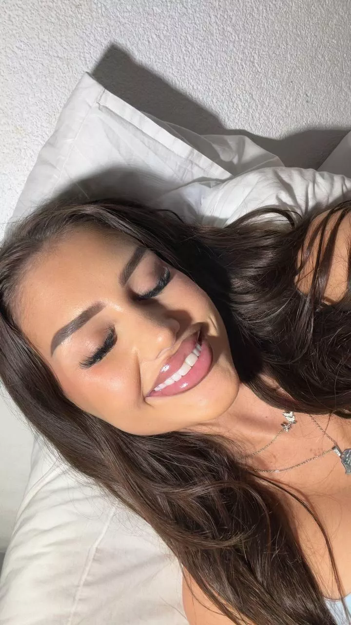 Hey there @lunaarobertssfit posted by Consistentgirlcute