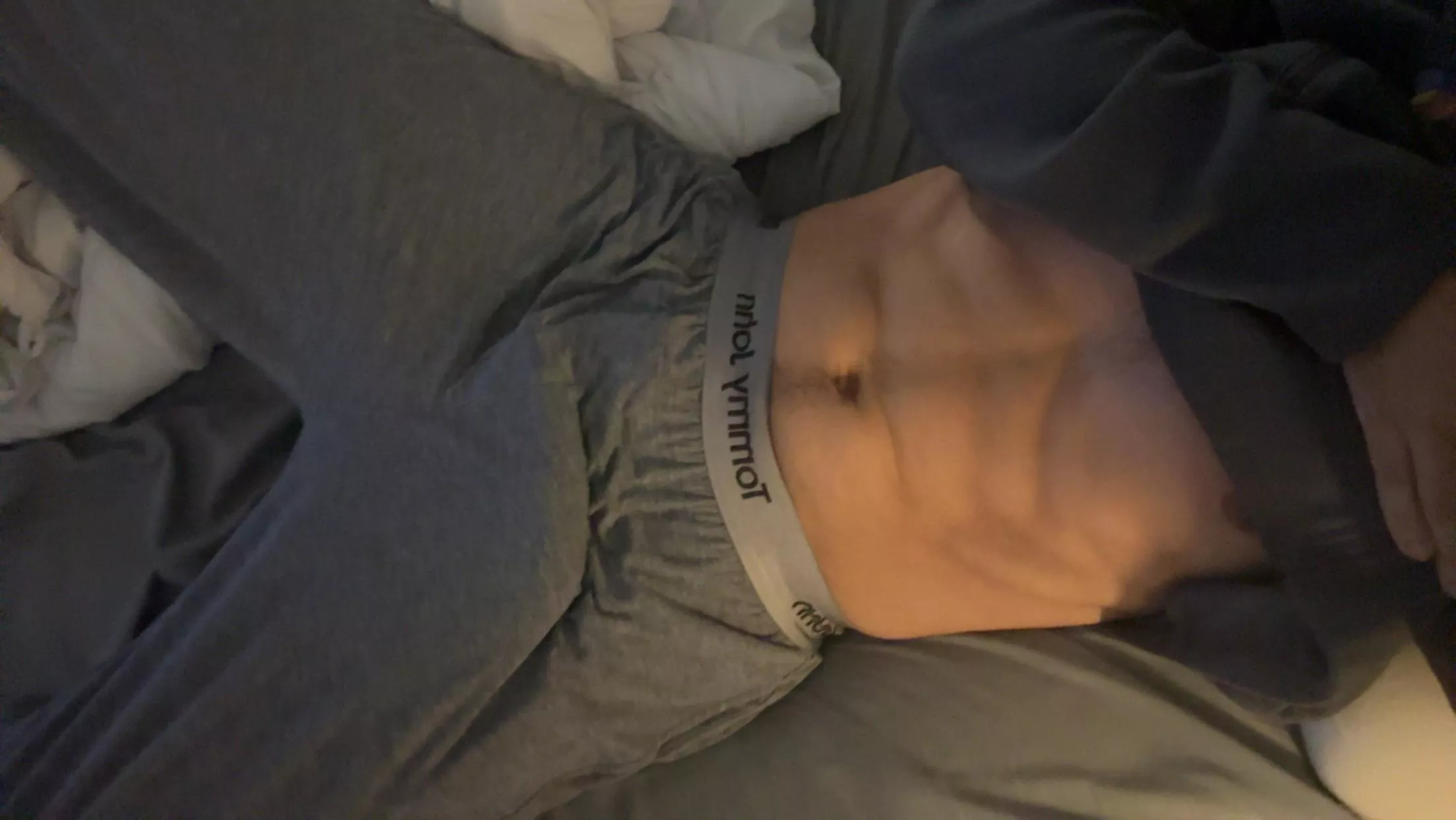 Looking for hung bulge posted by greensuhara