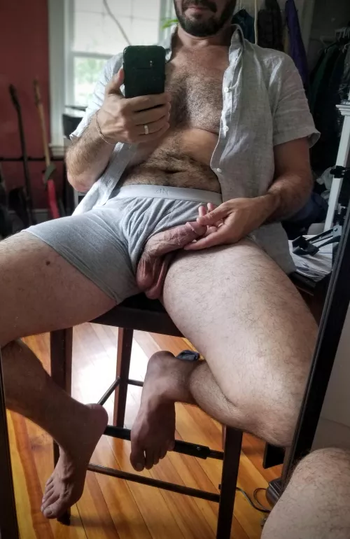 Too hot for clothes by TheLowB