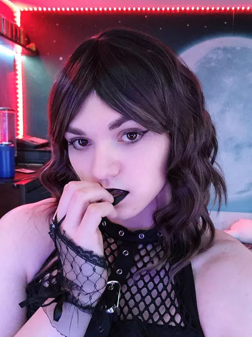 Two cuties looking at each other 🤭 by SweetieNotSalty