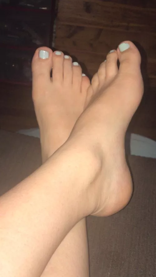 what would u do to my feet after skating for 1hr by xxgreenteadollxx