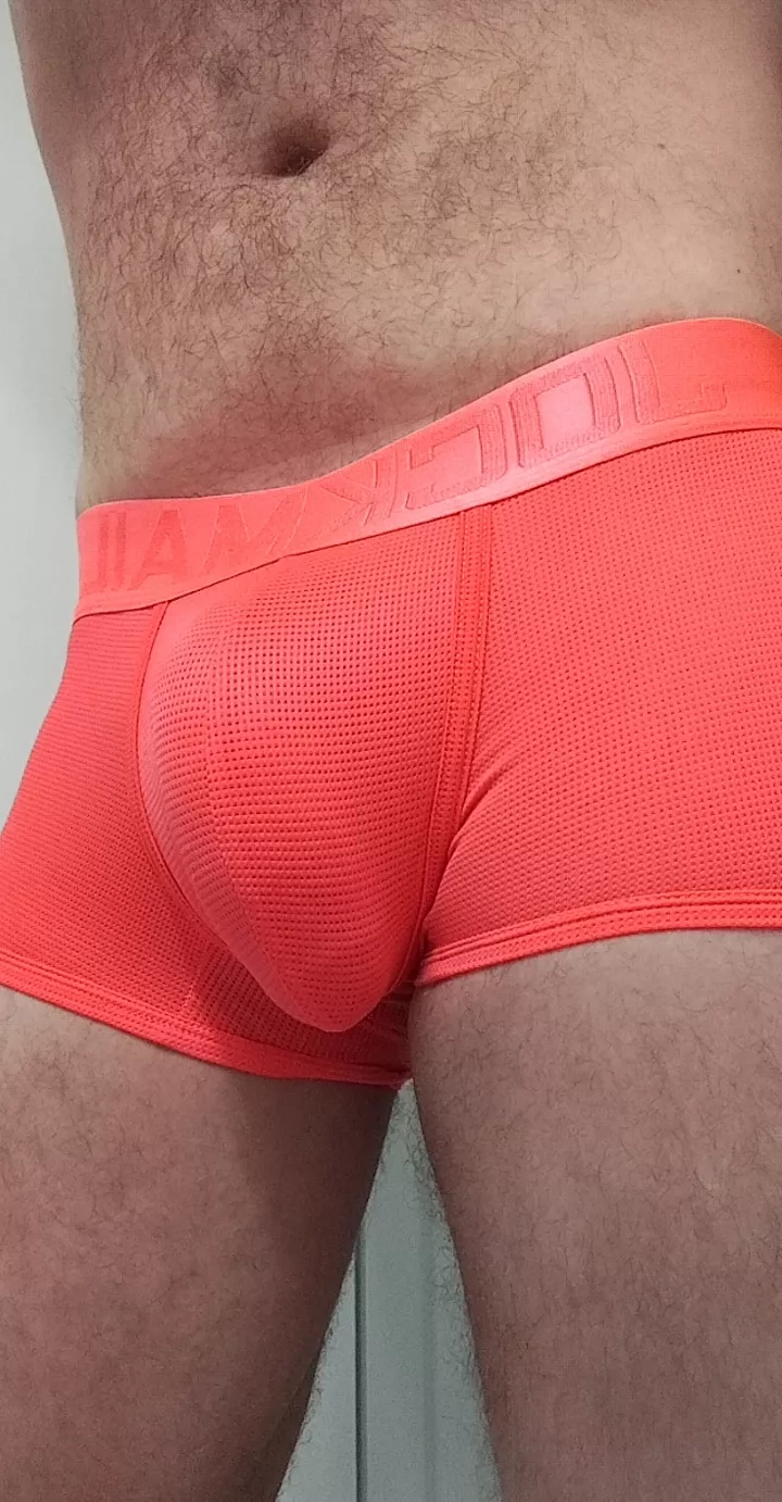 Enough outline for the locker room? posted by EnvironmentalFox7882