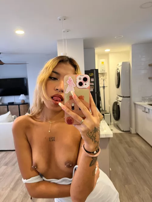 I would look good on top of you by Littletyke21