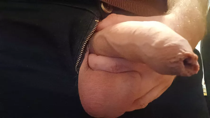 POV I Just Got Home From Work And I Need To Be Drained by CockThrowaway450389