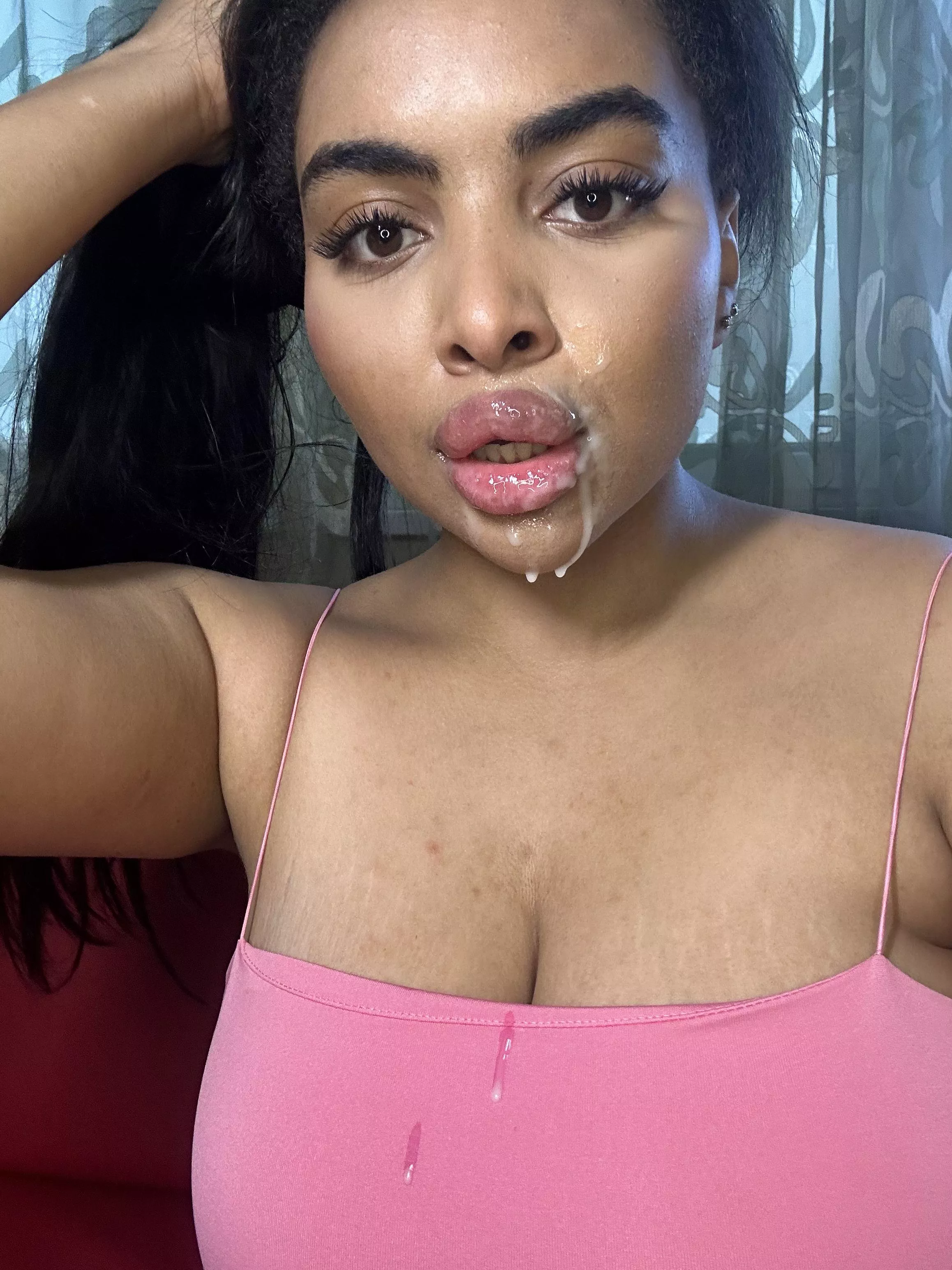 Sending vids to the first 200 comments that say “me” posted by camisoledarkie