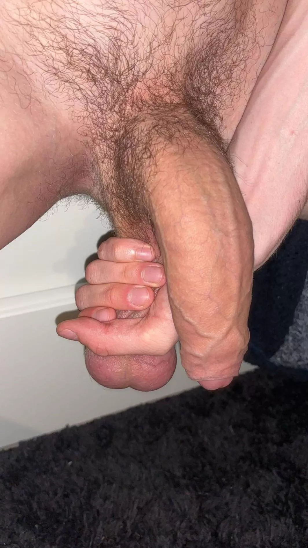 Come feel how heavy my balls are posted by Bwcsendnudes