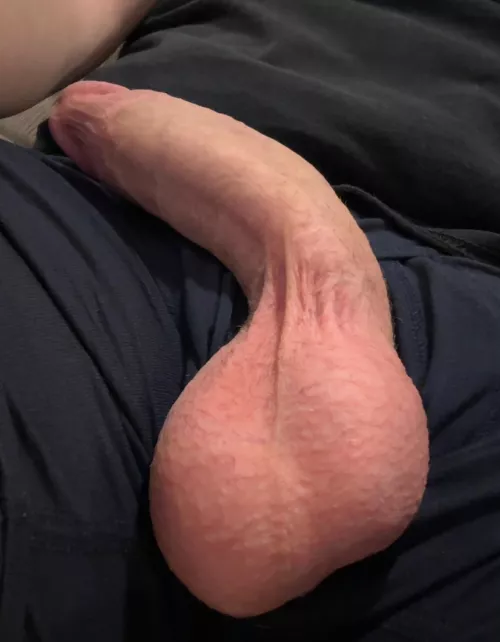 Full by IcyAfternoon875