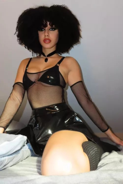 I wanna play with you today by Samiraxoxodarky