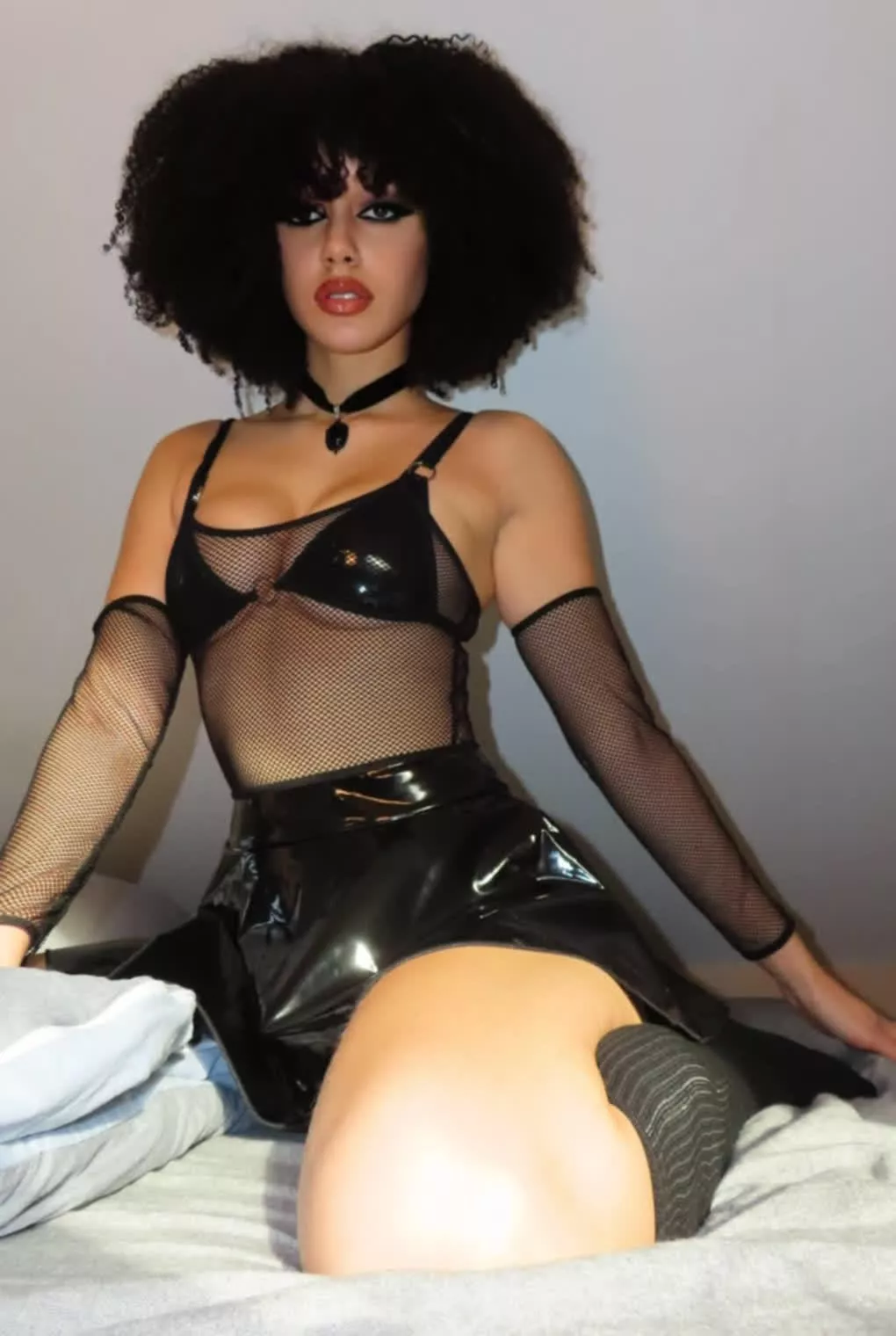 I wanna play with you today posted by Samiraxoxodarky