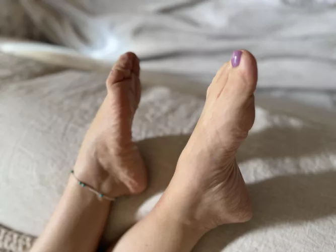 It’s going to be a good day. Happy Monday.  by jenee_wyoming15