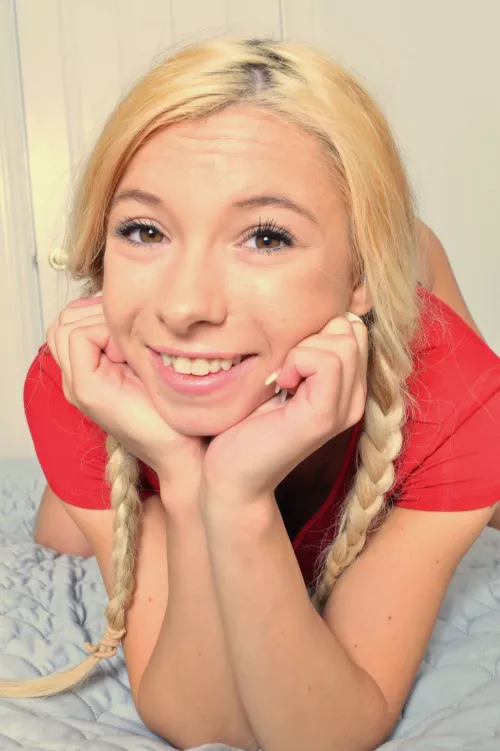 Kenzie Reeves  by blue_sky_01