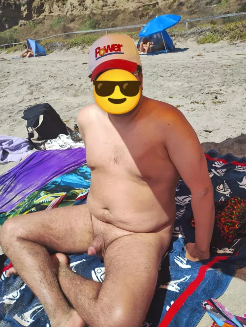 Nothing like tanning im the nude👌🏻 by prudishcantelouope