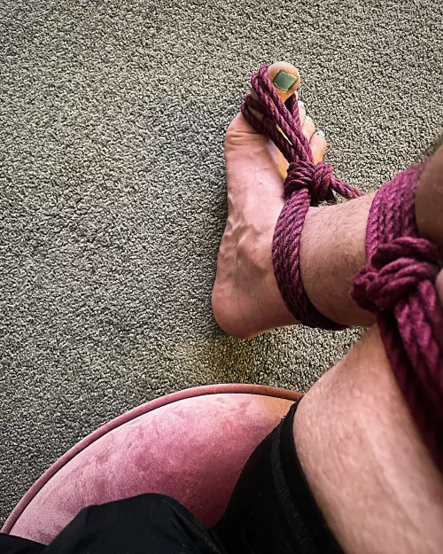 Toe rope 😈 by CosmixQueer