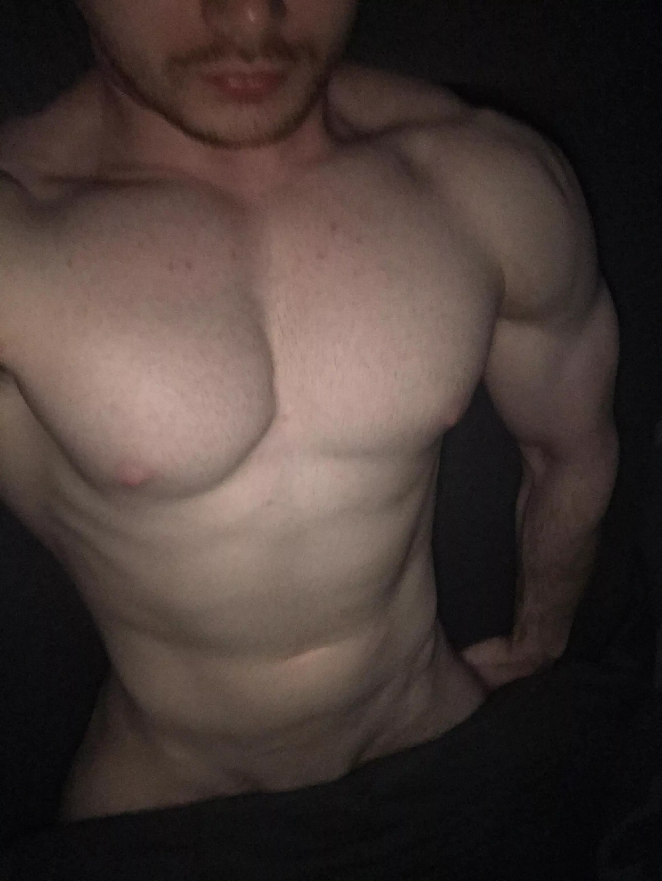 (28) Should I get up?  posted by Hungformusclemommy