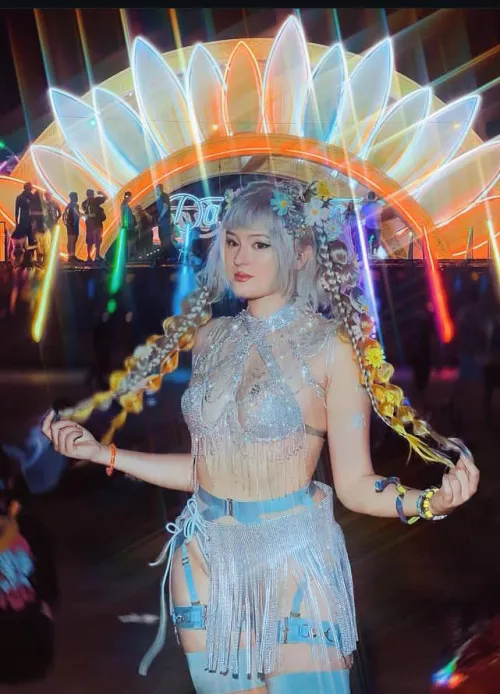 Angelic Outfit 😇 by Mox_Castagnoli