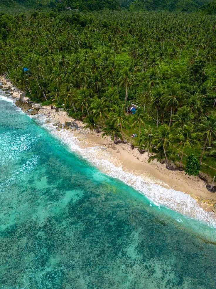 Can you feel the rhythm of the waves? posted by DanceBySunrise