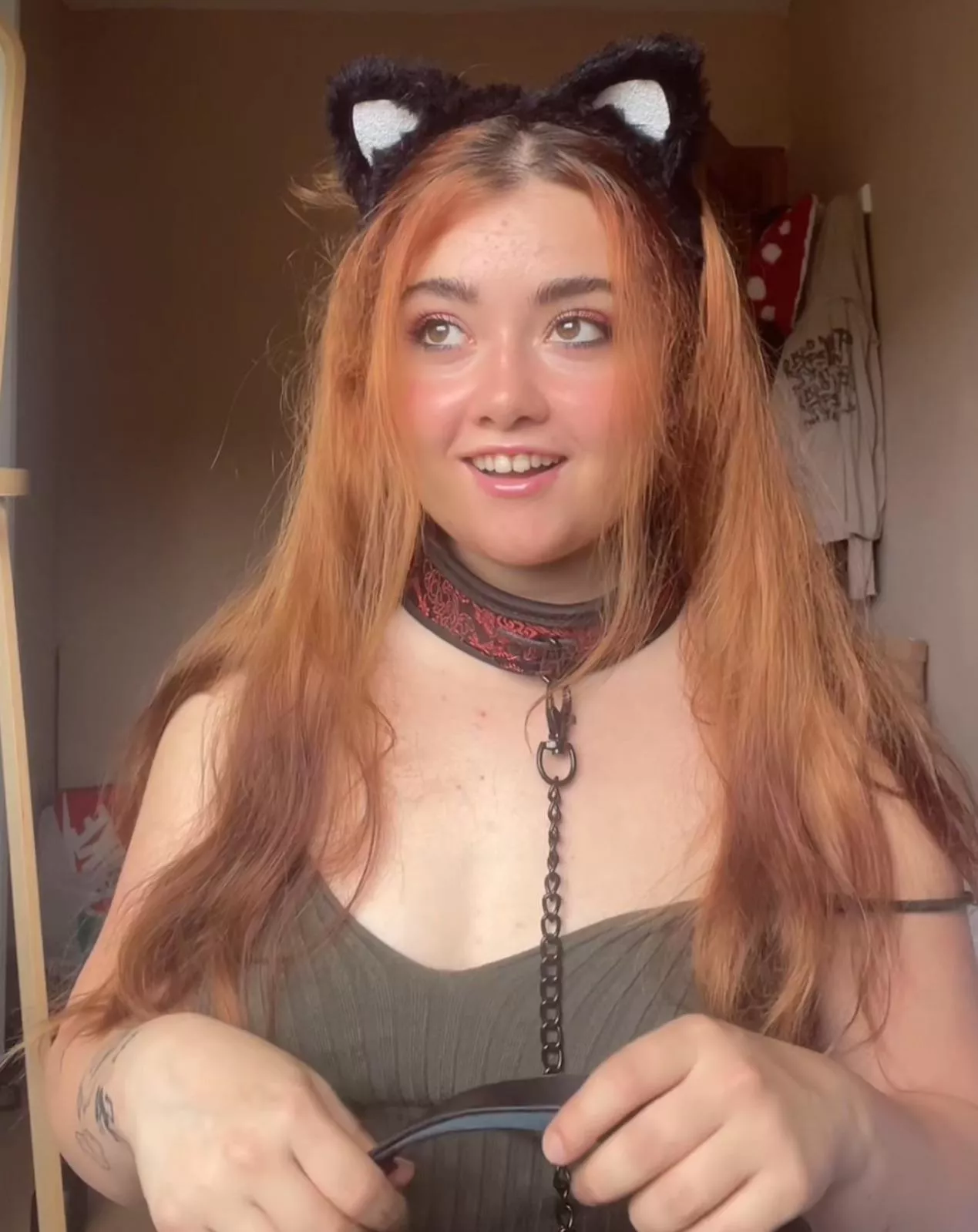 do i look cute? 🐱 (21f) posted by rondui