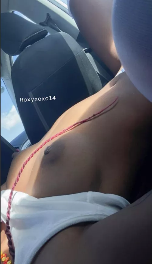 I hope tiny Ebony is ur type by RoxyXoxo14