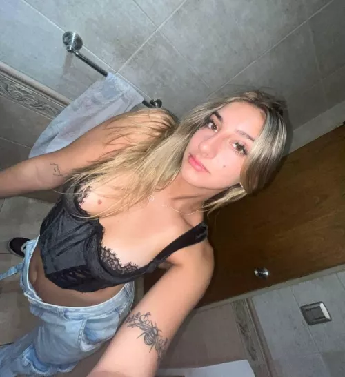 looking for someone to share adventures with by daringlyBespot59