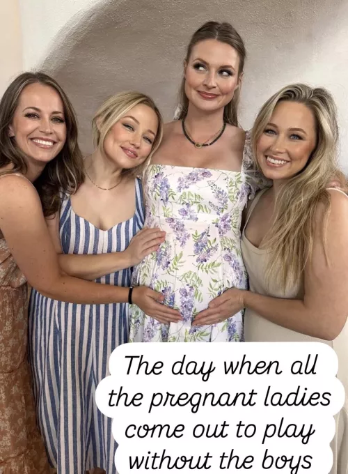 Third trimester ladies by yalwaysme_