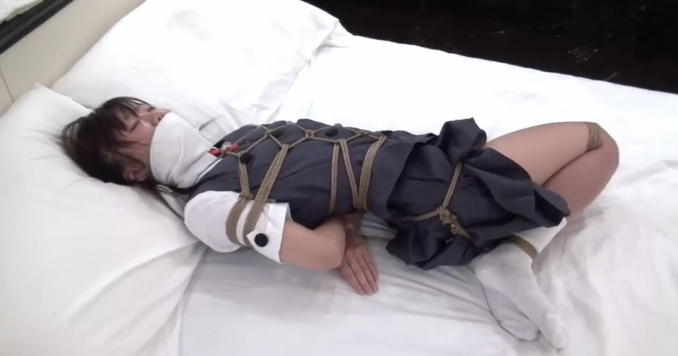 Tied in a skirt posted by rng-redditor