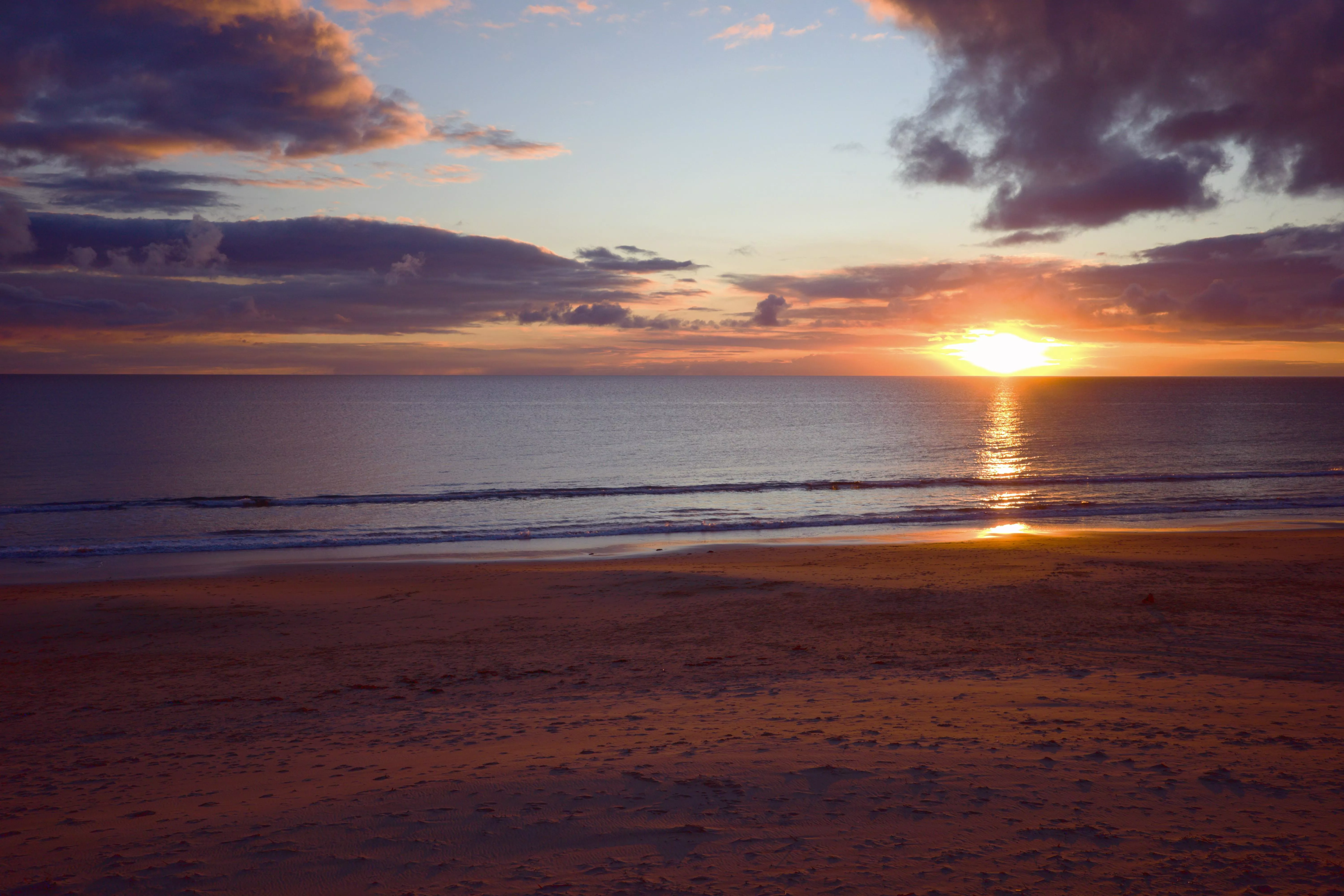 Winter sunset  posted by UnderstandingAny7548