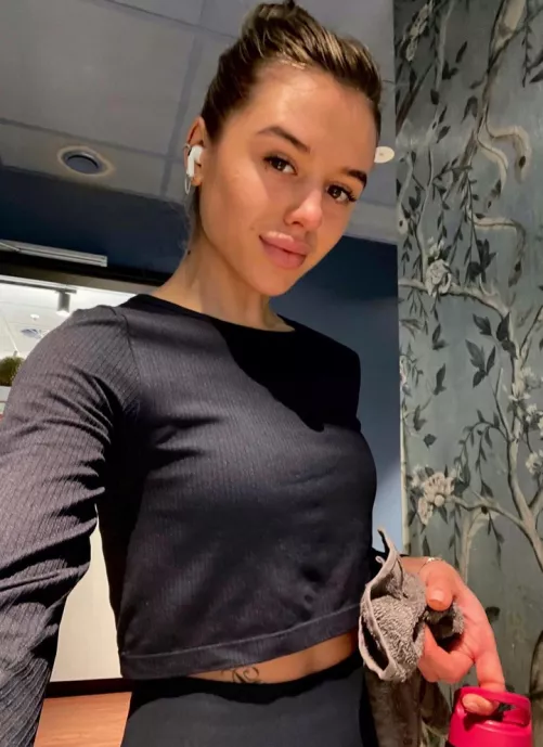 Black top is just a classic by BenefitOk3952