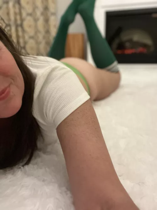 Cheeky in my green socks today [f] by SoleDependency