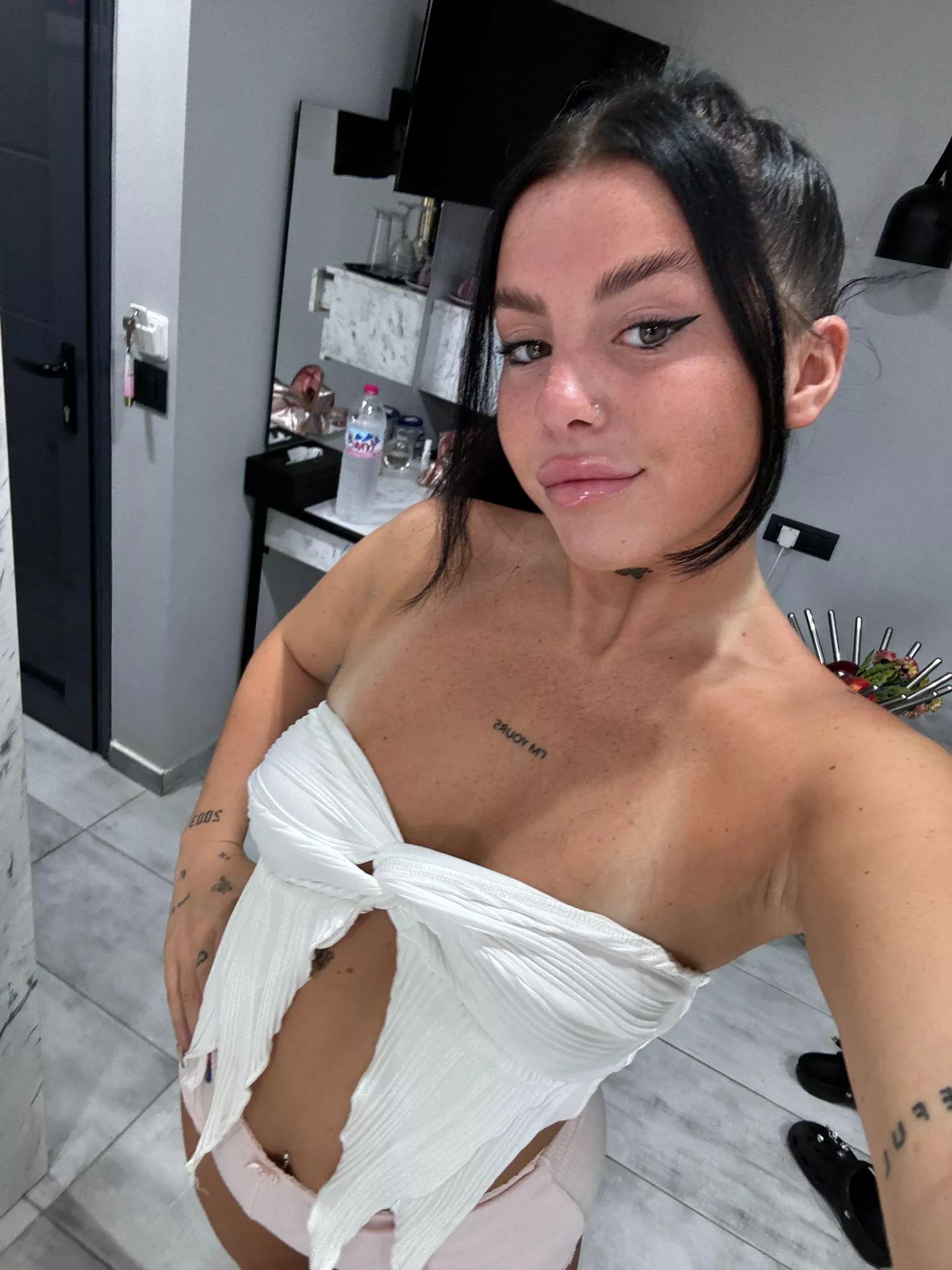Do you think this top looks sexy on me? posted by DilSnaps