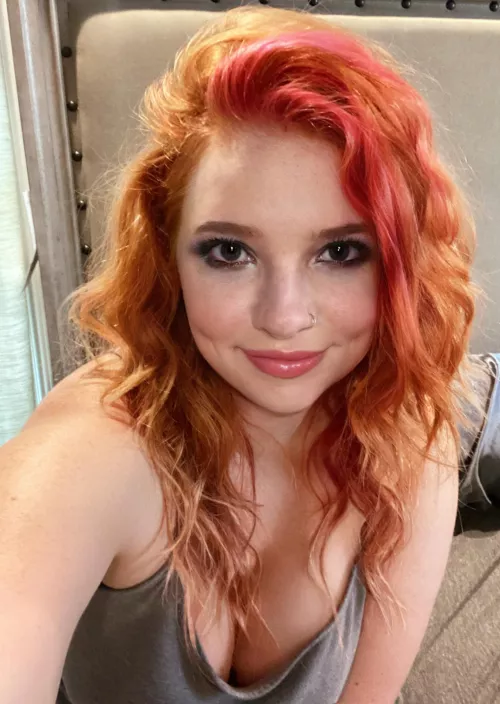 I swear I look older when I nail my makeup like this! [IRTR] by panda8787