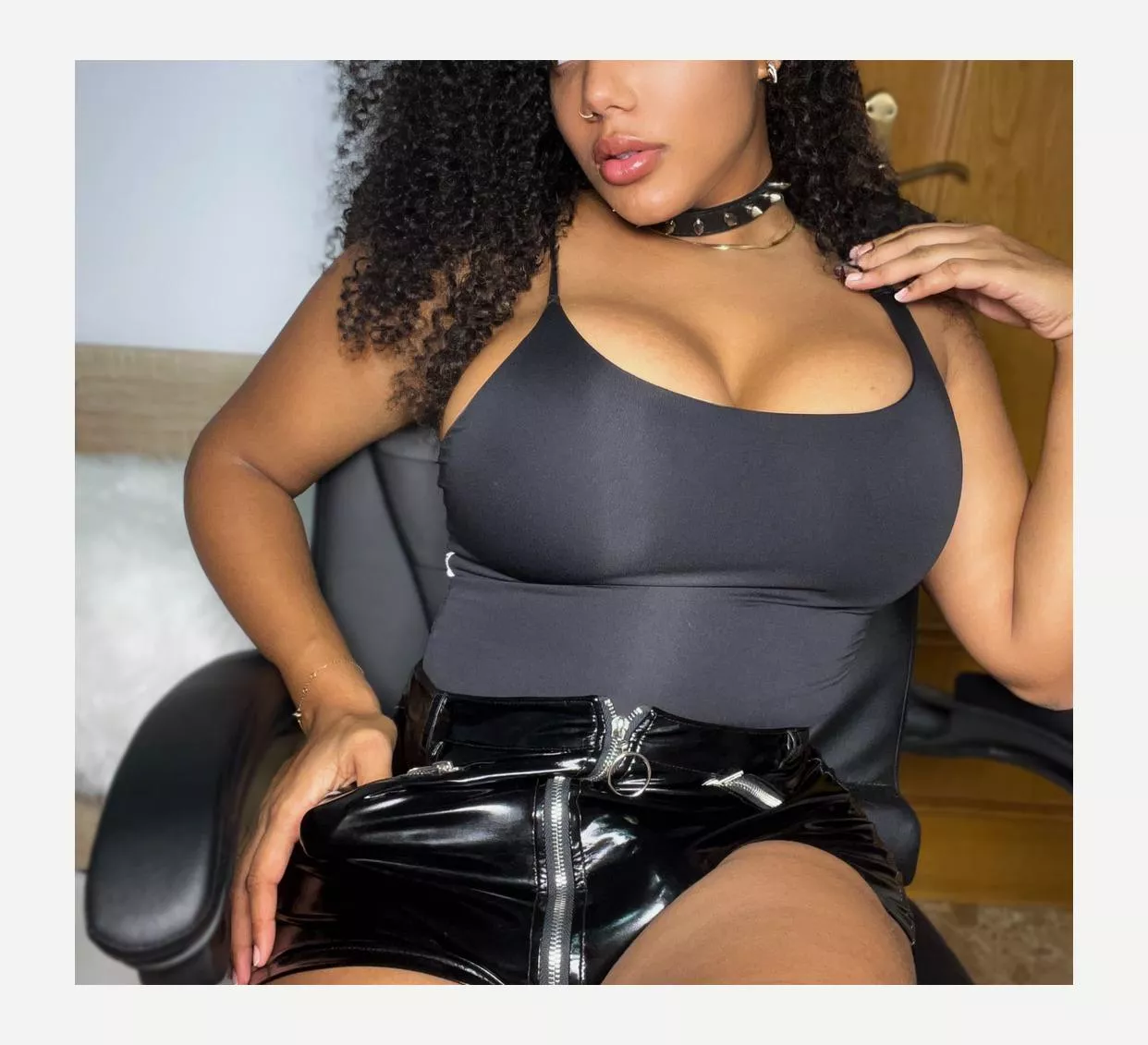 I swear I'm nog hiding anything from you beneath the skirt 😏 posted by Suitable-Position416