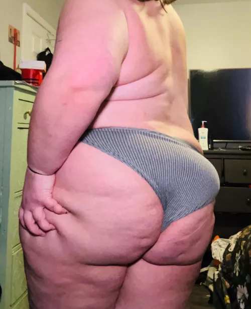 I was told that with an ass like mine, I should get anything I want… do you agree? by mmunch333