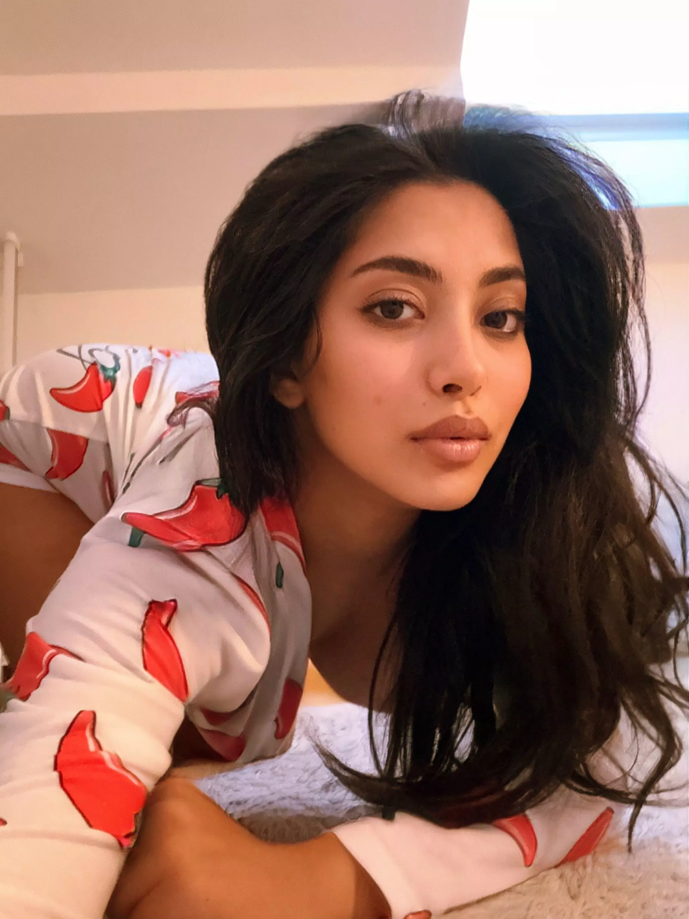 IUTR posted by Gloria_Cute