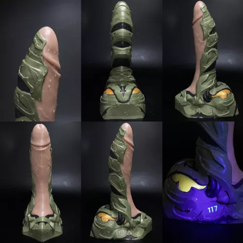 Master Chief Custom Pour by magicwithincurio