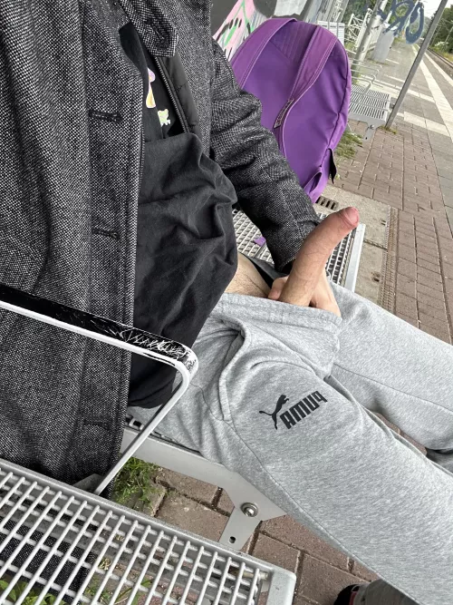 Train station :3 by GfIsAsleepPlsHelp