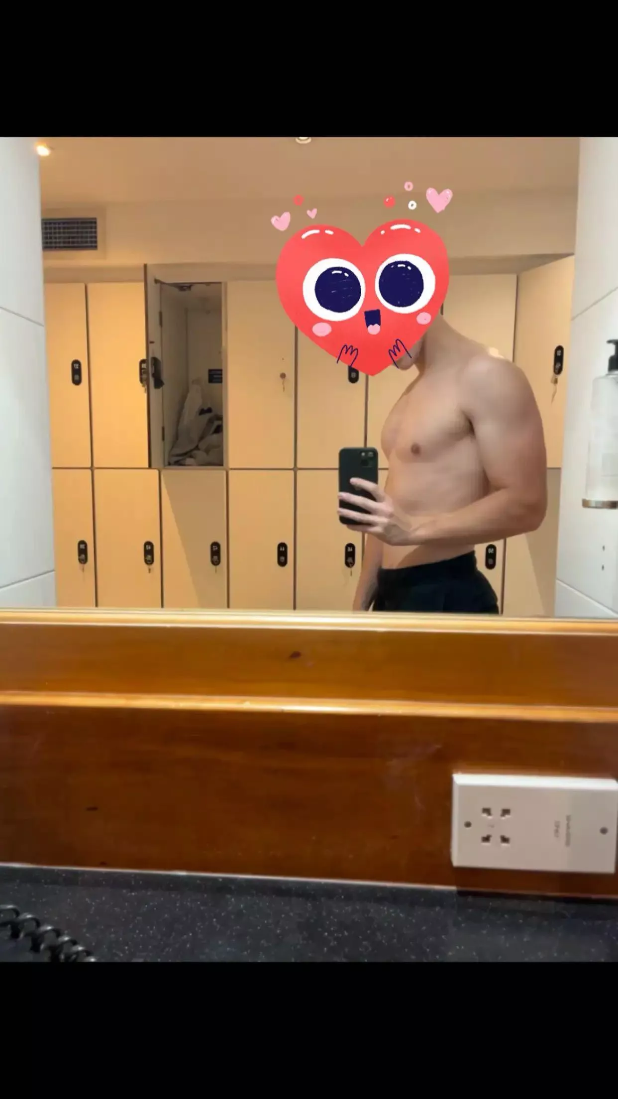 27 looking for fem/sissy/trans joe20022 posted by Illustrious-Week147